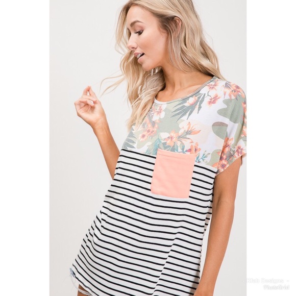 🛍LAST 1! Tropical Flower Color Block Print Top - Picture 3 of 8